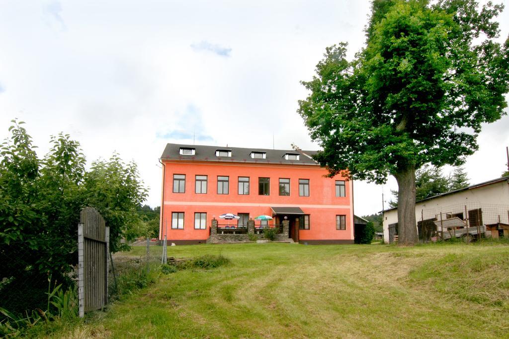 Penzion Muflon Bela nad Radbuzou Luaran gambar